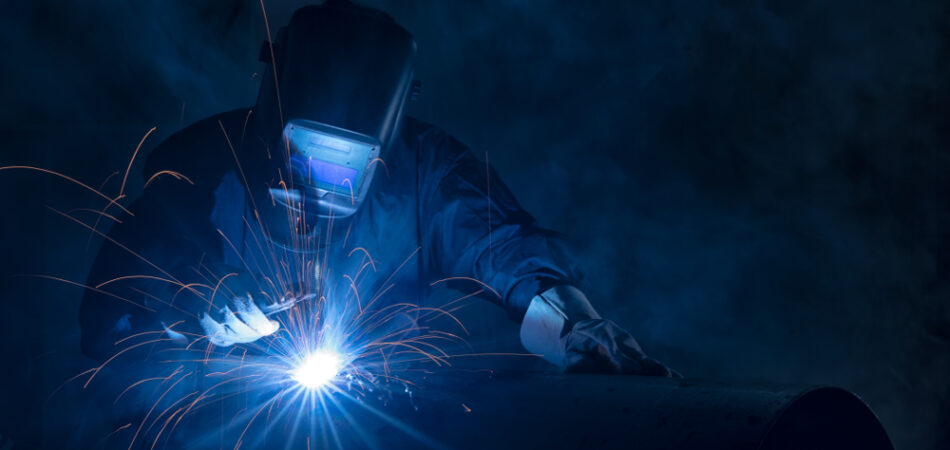 Highly,skilled,welder,workers,are,welding,in,the,construction,site